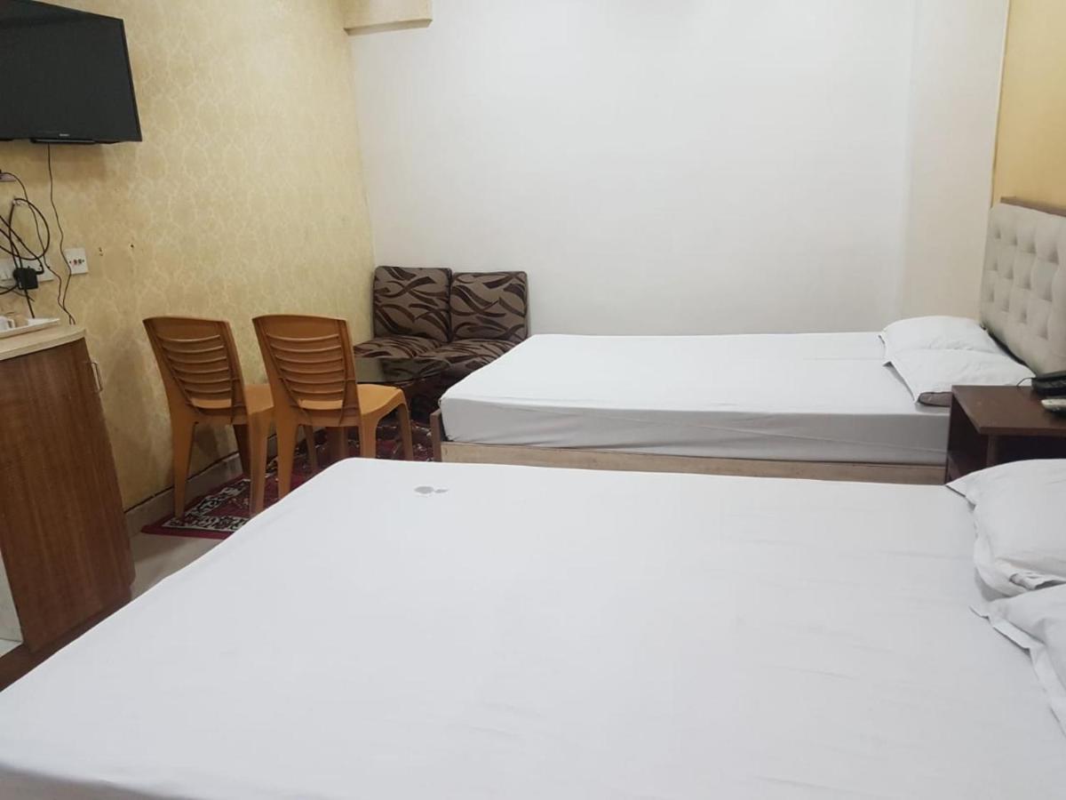 Jimmy Guest House Calcutta Extérieur photo
