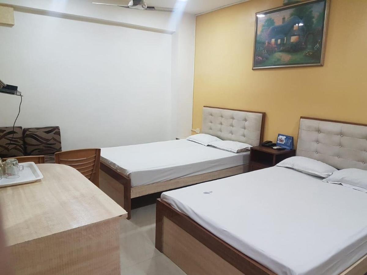Jimmy Guest House Calcutta Extérieur photo